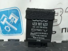 Блок управления шторкой Audi A8 D3 2008