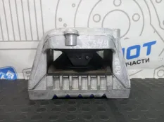 Опора ДВС Volkswagen Golf 5K1 CBZB 2011