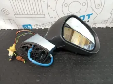 Зеркало заднего вида боковое правое Peugeot 308