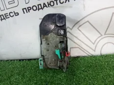 Замок двери задней правой Jeep Grаnd Сhеrоkee WJ