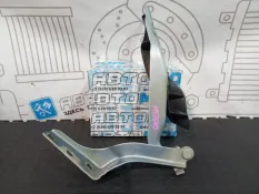 Петля капота правая Peugeot 308 4A/C 5F02 2010