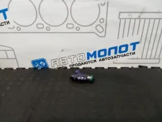 Форсунка топливная Nissan Primera TP12 QR20DE