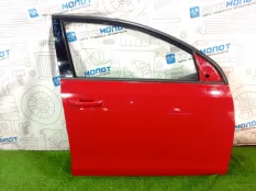 Дверь передняя правая Volkswagen Golf 5K1 CBZB
