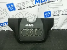 Крышка двигателя декоративная Audi A8 D4 CGW CGWD