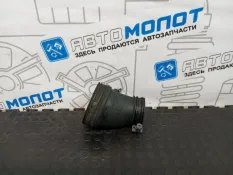 Патрубок воздушного фильтра Kia Sportage D4EA