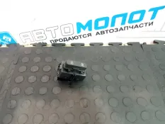 Кнопка центрального замка Volvo XC60 B6304T2
