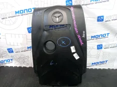 Крышка двигателя декоративная Mercedes-Benz