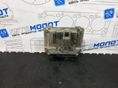 Блок управления двигателем Audi A1 8X1 CAXA