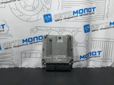 Блок управления двигателем Audi TT 8J3 CES CESA