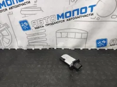 Датчик массового расхода воздуха Volvo XC60 DZ47