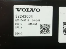 Блок управления двигателем Volvo XC60 UZ B4204T23