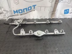 Топливная рампа Nissan Murano Z52 VQ35DE