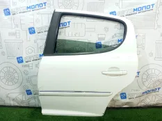 Дверь задняя левая Peugeot 207 WA 5F01 5FS EP6C