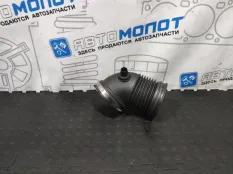 Патрубок воздушного фильтра BMW 1-Series E87