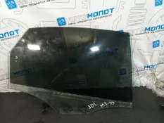 Стекло двери задней правой Audi A6 C7 CGW