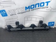 Топливная рампа Peugeot 207 WA 5F01 5FS EP6C EP6