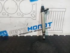 Форсунка топливная Mercedes-Benz C-Class W205