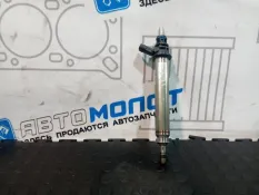 Форсунка топливная Mercedes-Benz C-Class W205