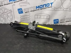 Домкрат Audi A7 4G CGW