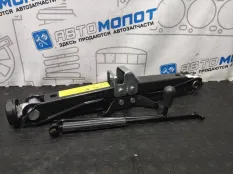 Домкрат Audi A4 8K5 CDNC