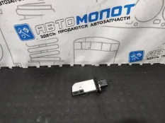 Датчик массового расхода воздуха Volvo XC60 DZ47