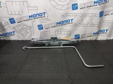 Домкрат Nissan Teana J32 VQ25DE 2011