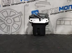 Замок багажника Audi A6 4F2 C6 CAJ