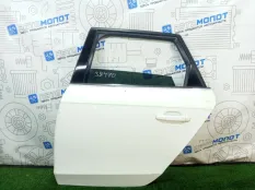 Дверь задняя левая Audi A4 8K5 CDNC