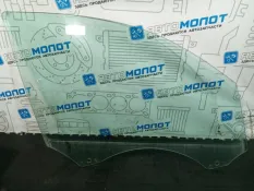 Стекло двери передней правой переднее правое Audi