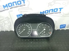 Панель приборов BMW 1-Series E87 N45B16AC 2009