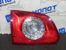 Фонарь задний внутренний левый Volkswagen Passat