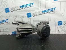 Кронштейн двигателя Audi A4 8K5 CDNC