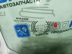 Стекло двери передней левой переднее левое Volvo