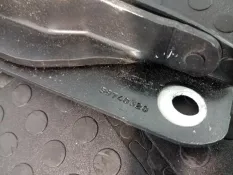 Петли капота Jaguar XF X250 AJ30 FB