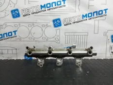 Топливная рампа Audi A4 8K5 CDNC