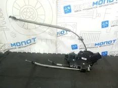 Замок двери передней правой Volvo XC60 B4204T6