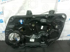 Стеклоподъемник электр. передний правый Volvo XC60