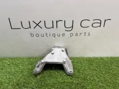 Кронштейн BMW X7