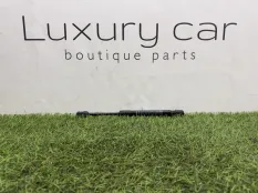 Амортизатор капота BMW 7
