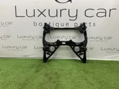 Подрамник BMW 4