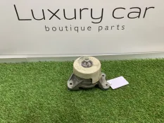 Подушка двигателя Mercedes-Benz E-Class