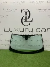 Стекло лобовое Land Rover Discovery