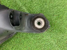 Подрамник Mercedes C-Class