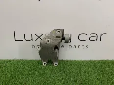 Кронштейн двигателя BMW 5