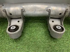 Подрамник задний BMW 7