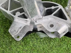 Подрамник Porsche Taycan Turbo