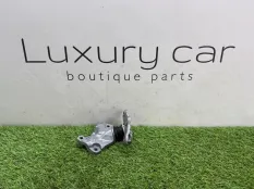 Кронштейн BMW X7