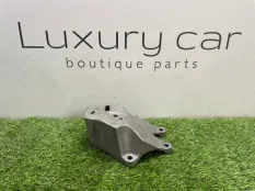 Кронштейн BMW 3