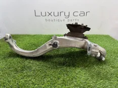 Кулак Porsche Cayenne