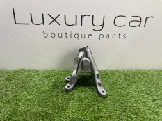 Кронштейн BMW 3